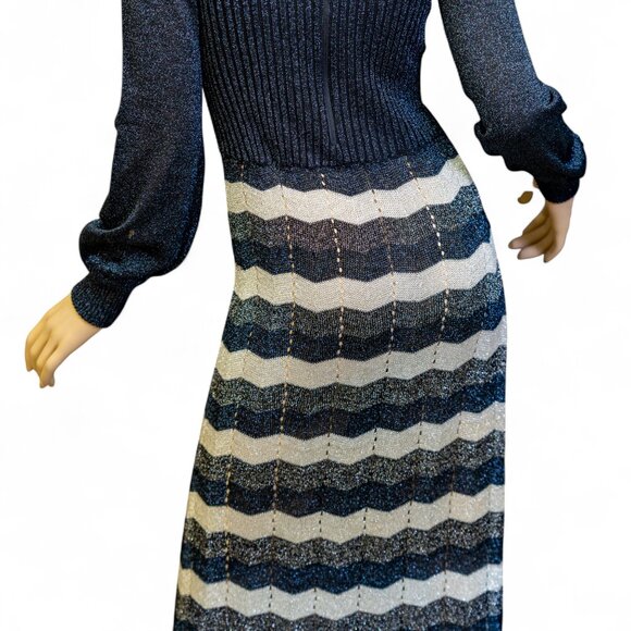 Vintage 70s Wenjilli Metallic Knit Maxi Dress * Navy & Silver Chevron Lurex - Picture 10 of 15